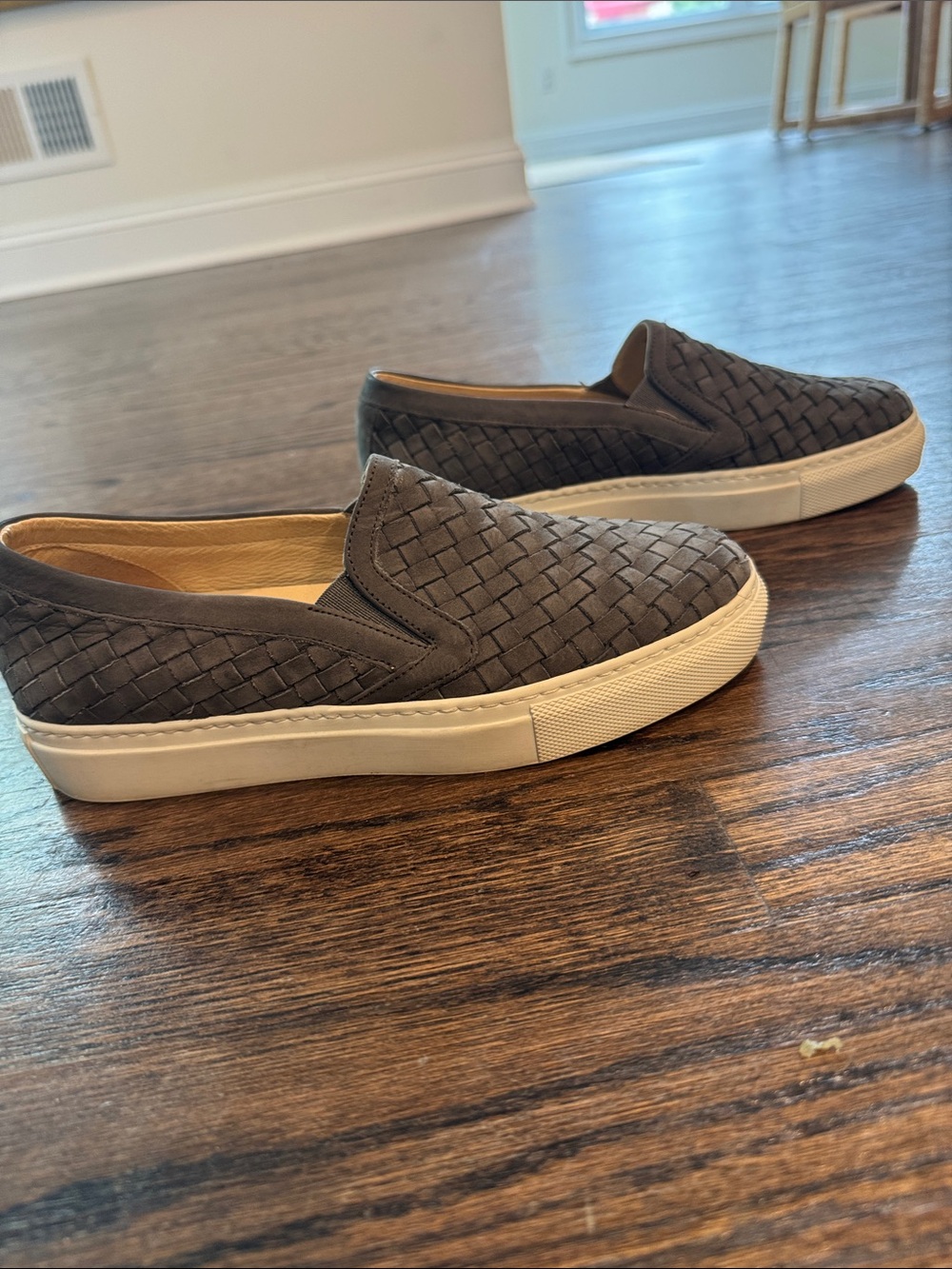 The Cerchio slip-on sneaker by M.Gemi.